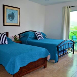 FAMILIAR ESTANDAR (MAX 3 PERSONAS)